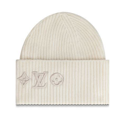 white lv beanie.